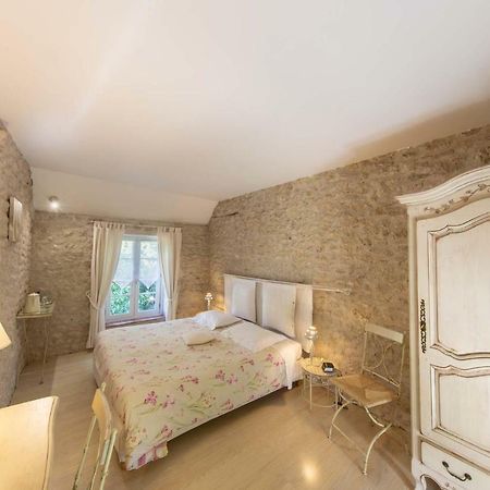 مبيت وإفطار Cléry-Saint-André Le Clos Tilia المظهر الخارجي الصورة