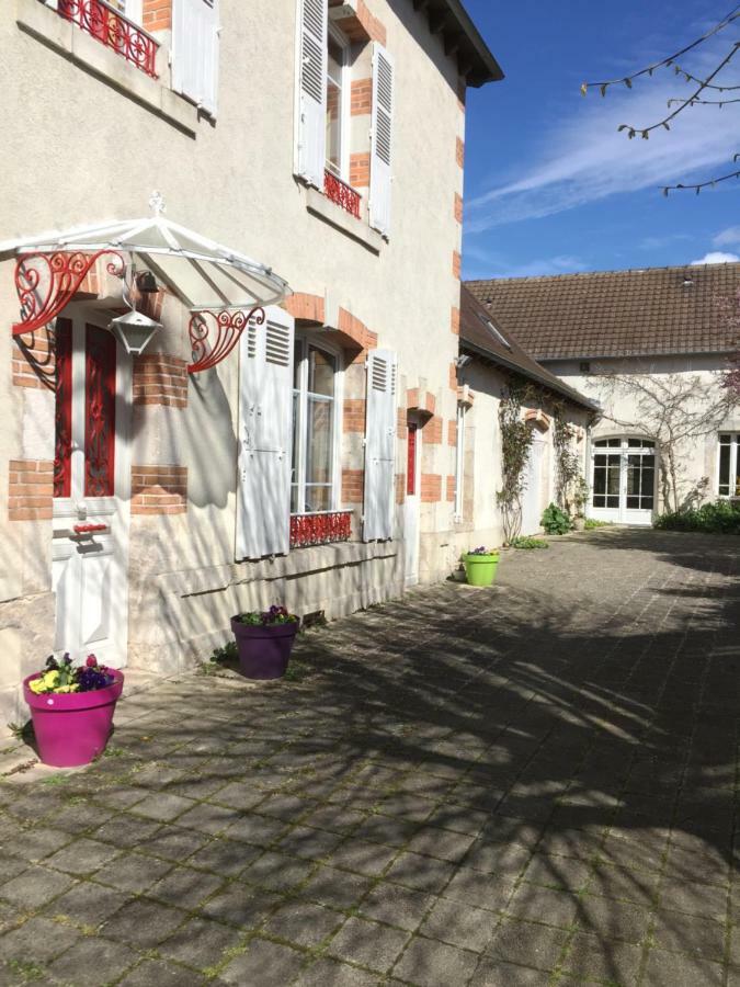 مبيت وإفطار Cléry-Saint-André Le Clos Tilia المظهر الخارجي الصورة