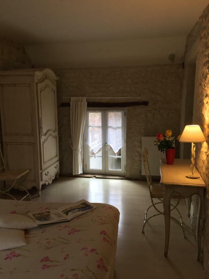مبيت وإفطار Cléry-Saint-André Le Clos Tilia المظهر الخارجي الصورة